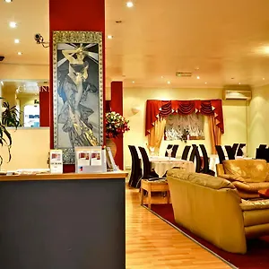 2* Hotell View