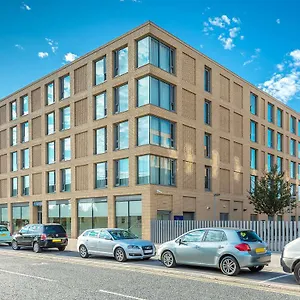 Travelodge Excel Hotel